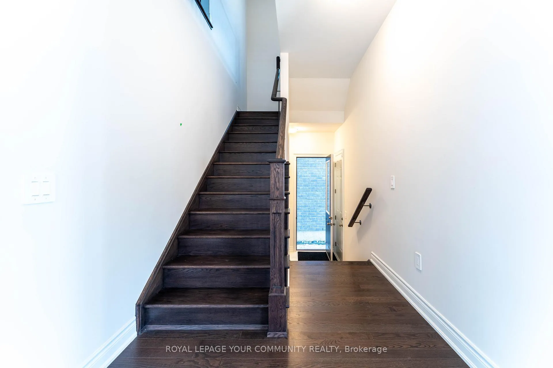Photo 12 of 2935 Titanium Trail, Pickering, Rural Pickering — HOMEH