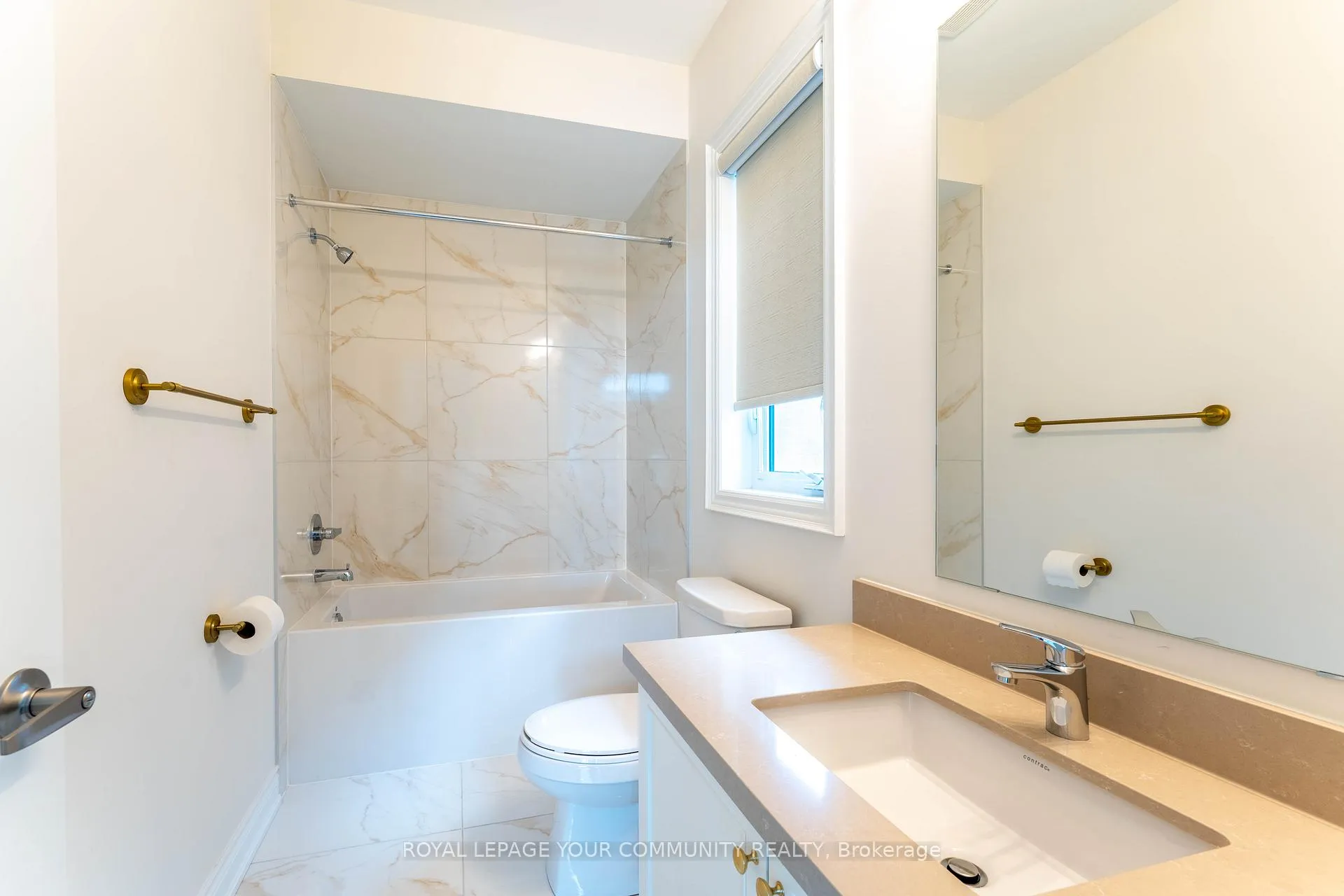 Photo 17 of 2935 Titanium Trail, Pickering, Rural Pickering — HOMEH