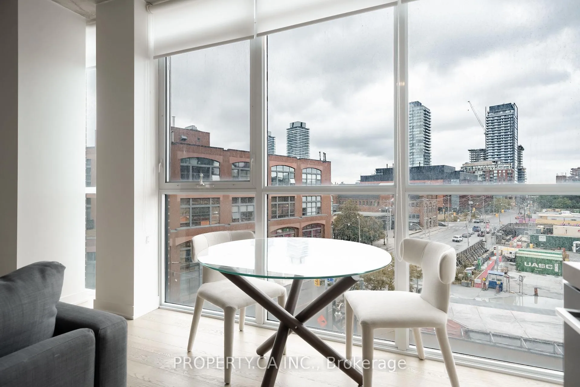 Photo 3 of Unit 408, 318 King Street E, Toronto, Moss Park — HOMEH