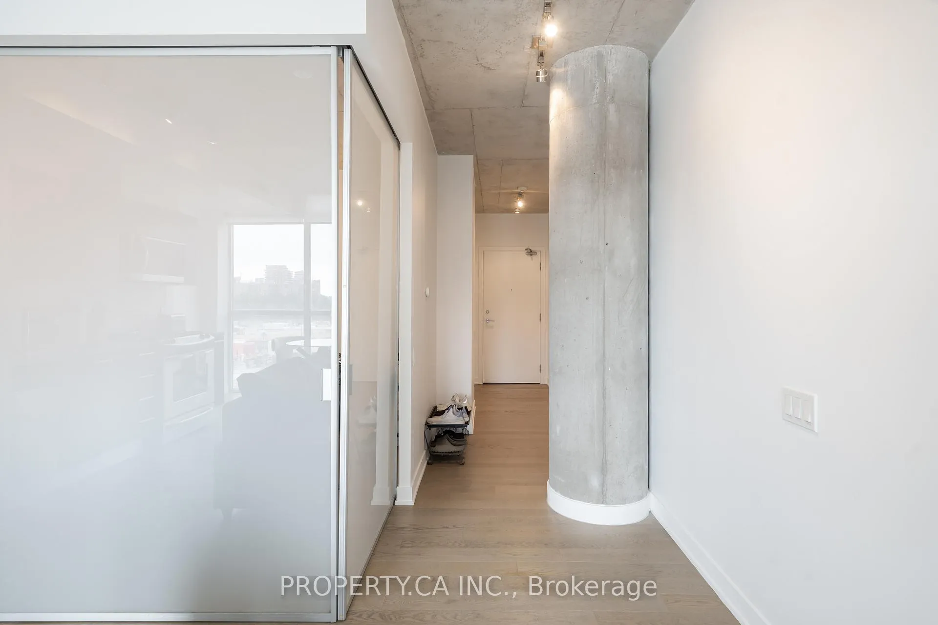 Photo 16 of Unit 408, 318 King Street E, Toronto, Moss Park — HOMEH
