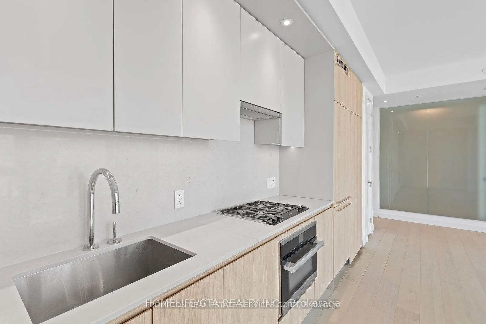 Photo 4 of Unit 1908, 81 Wellesley Street E, Toronto, Church-Yonge Corridor — HOMEH