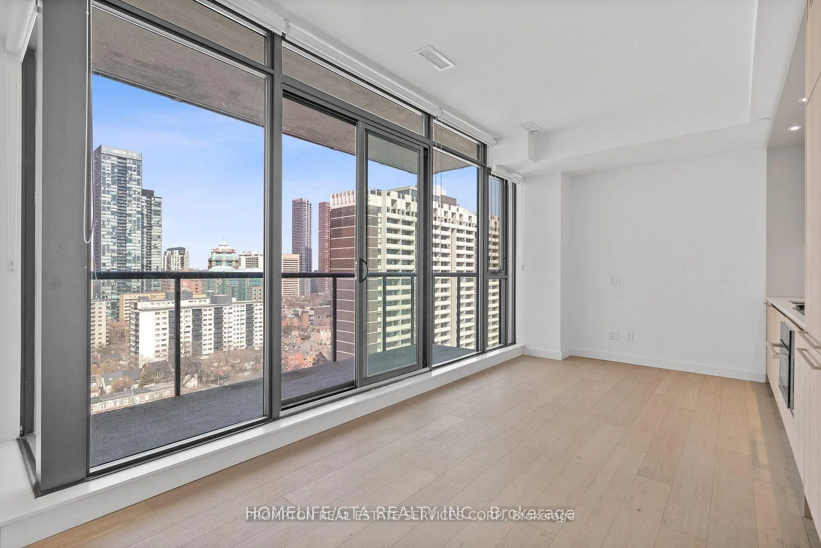 Photo 5 of Unit 1908, 81 Wellesley Street E, Toronto, Church-Yonge Corridor — HOMEH