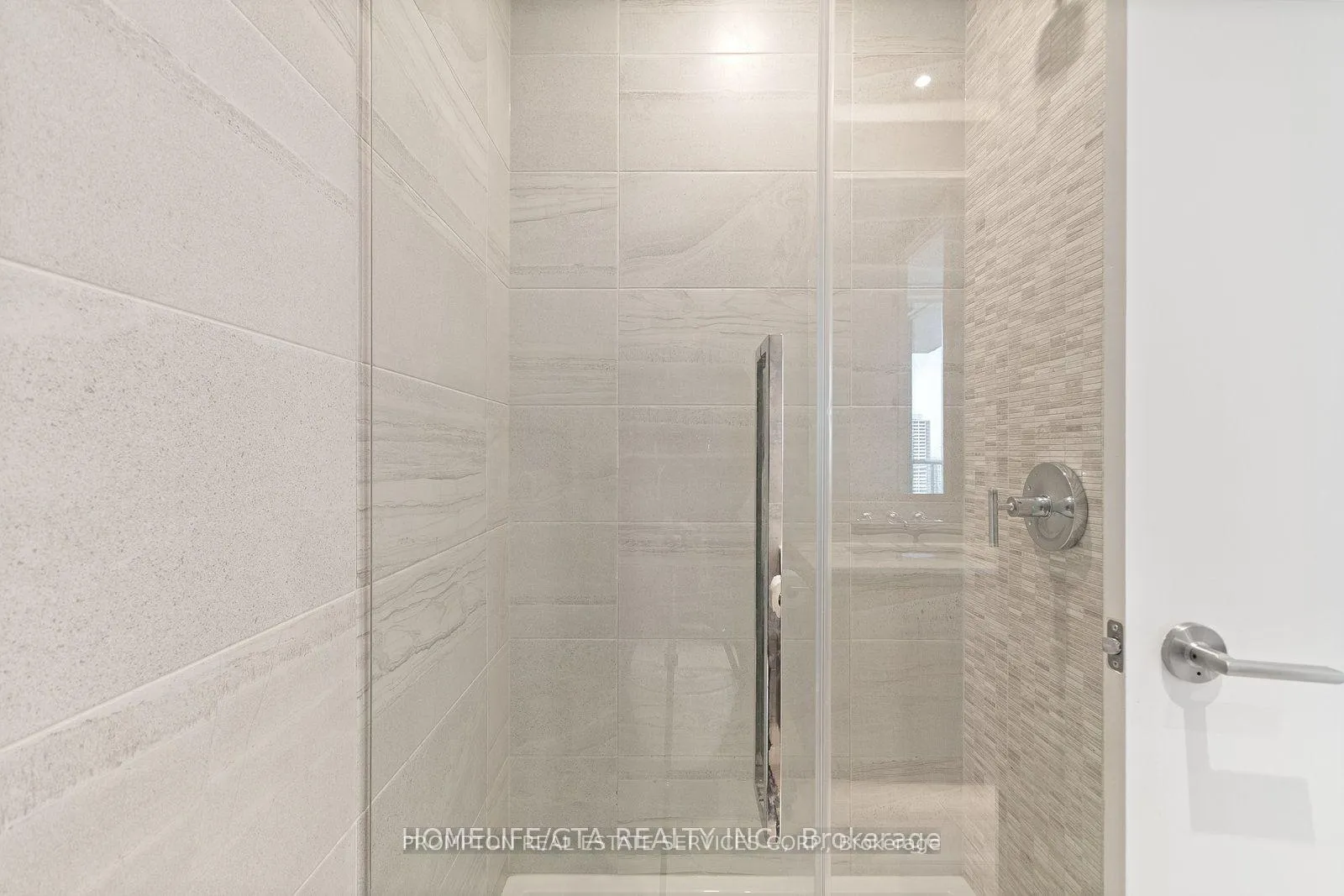 Photo 7 of Unit 1908, 81 Wellesley Street E, Toronto, Church-Yonge Corridor — HOMEH