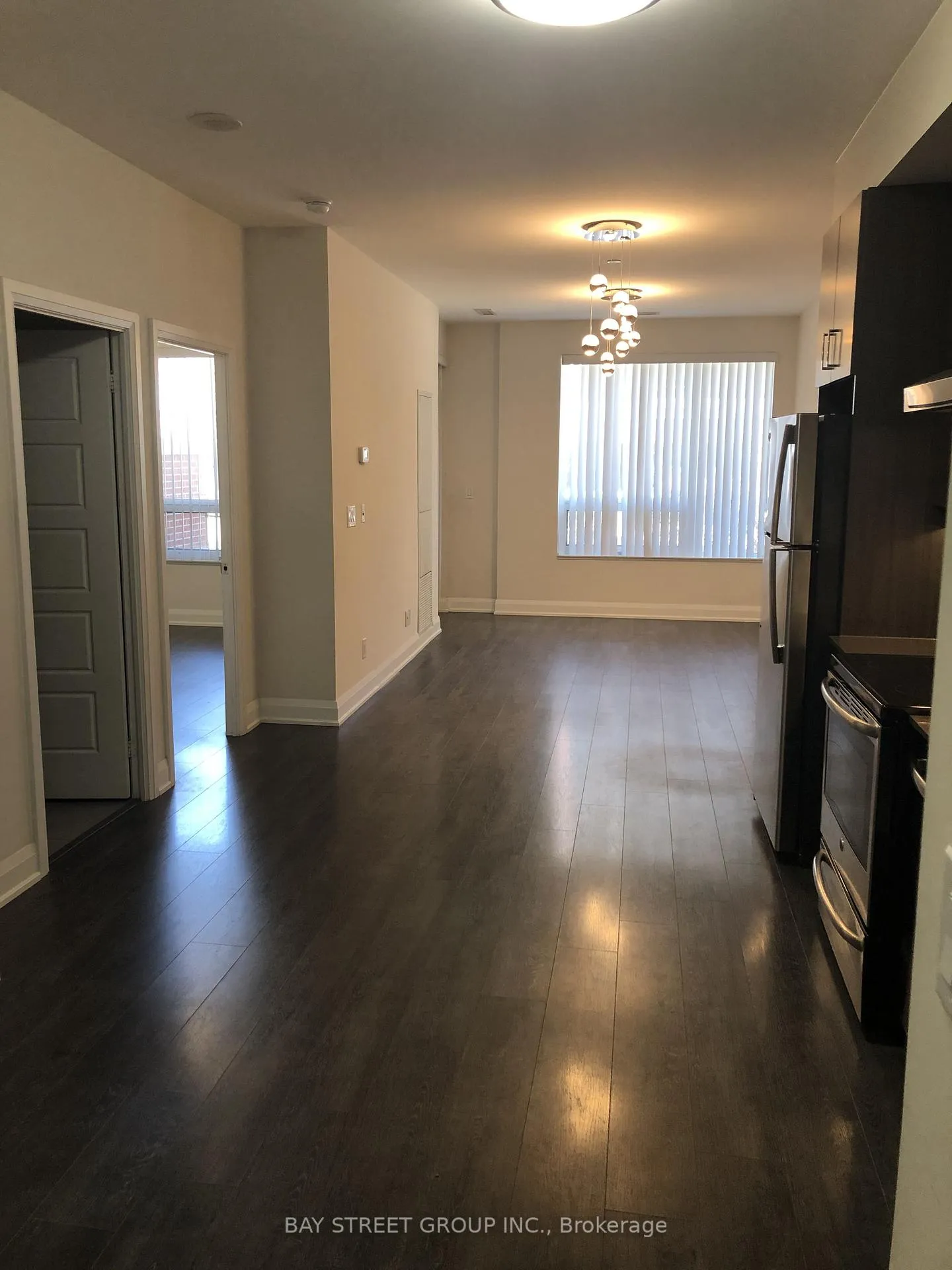 Photo 9 of Unit 101, 1 Uptown Drive, Markham, Unionville — HOMEH