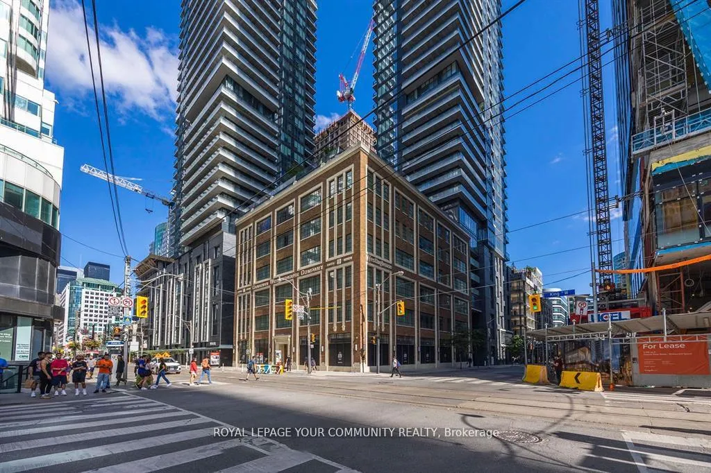 Front of Unit 1002, 125 Blue Jays Way