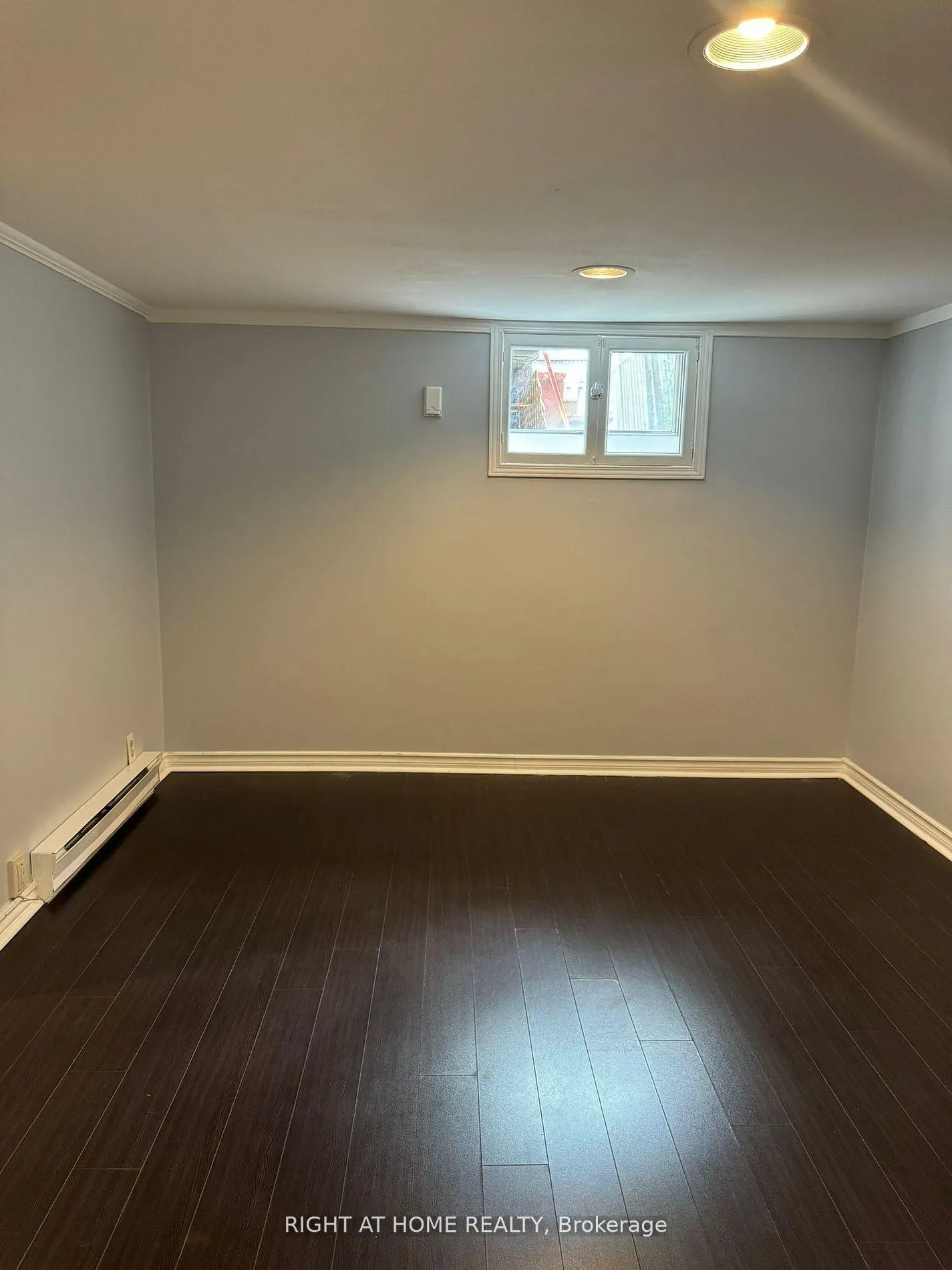 Photo 4 of Unit Basement, 591 O'connor Drive, Toronto, East York — HOMEH