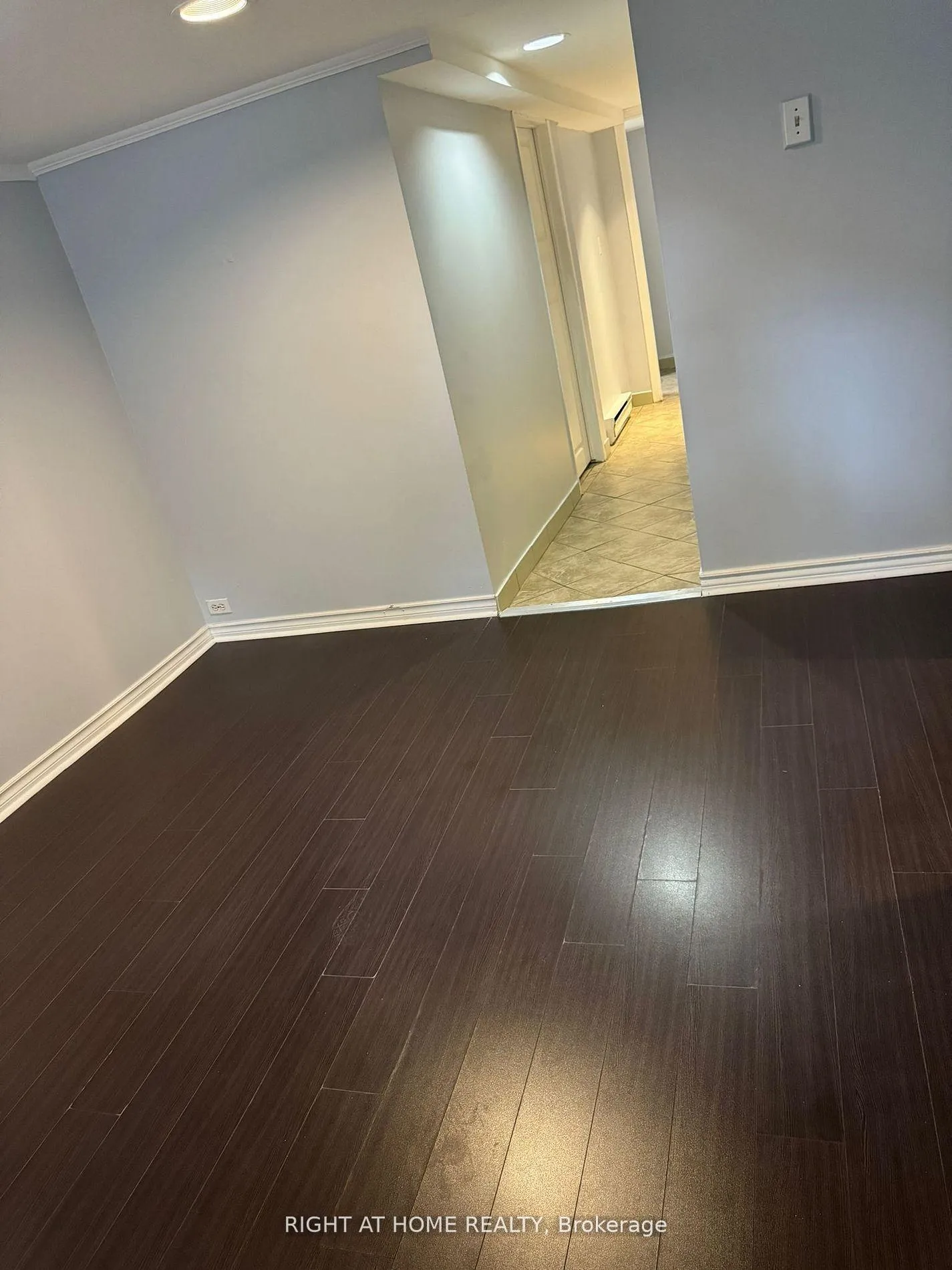 Photo 5 of Unit Basement, 591 O'connor Drive, Toronto, East York — HOMEH