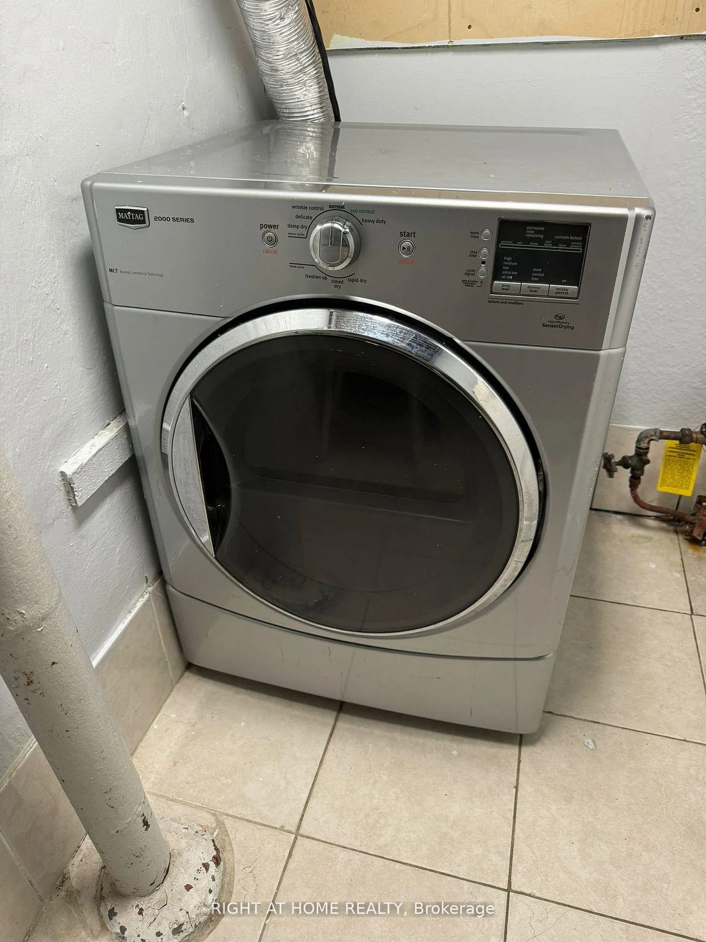 Photo 13 of Unit Basement, 591 O'connor Drive, Toronto, East York — HOMEH