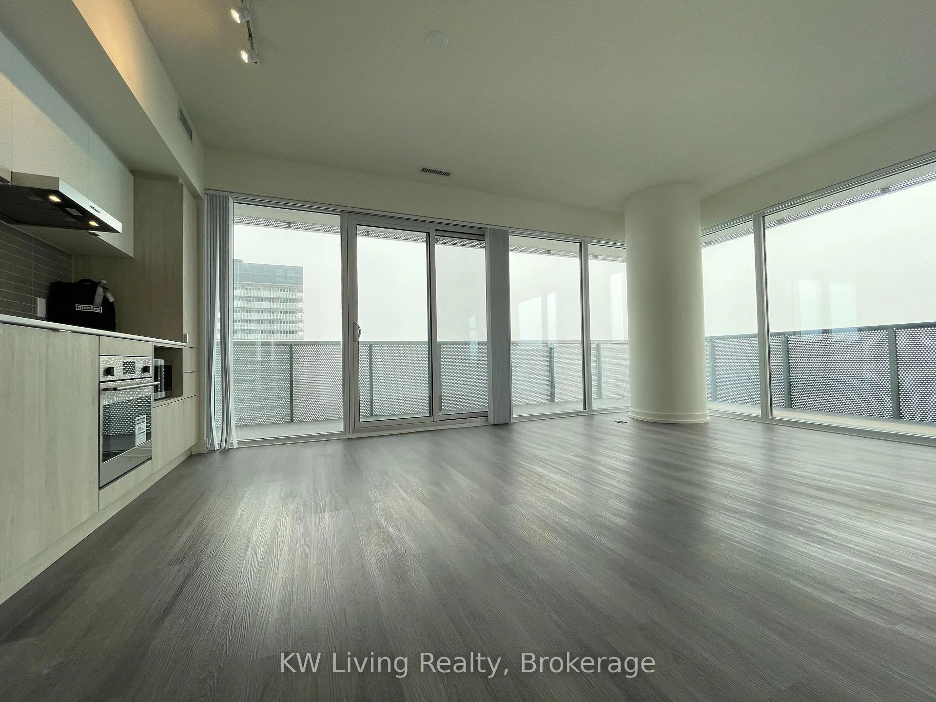 Photo 6 of Unit 4607, 138 Downes Street, Toronto, Waterfront Communities — HOMEH