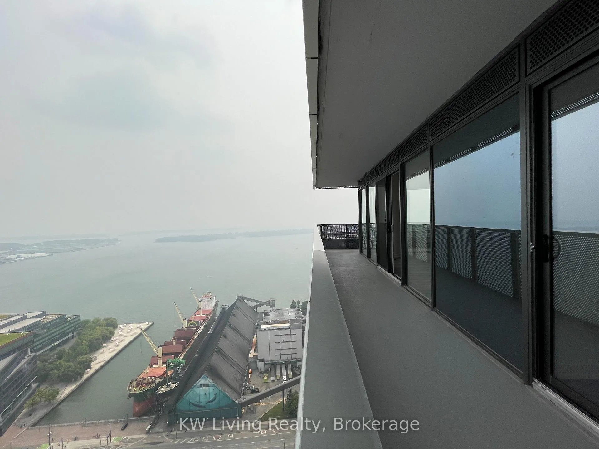 Photo 21 of Unit 4607, 138 Downes Street, Toronto, Waterfront Communities — HOMEH