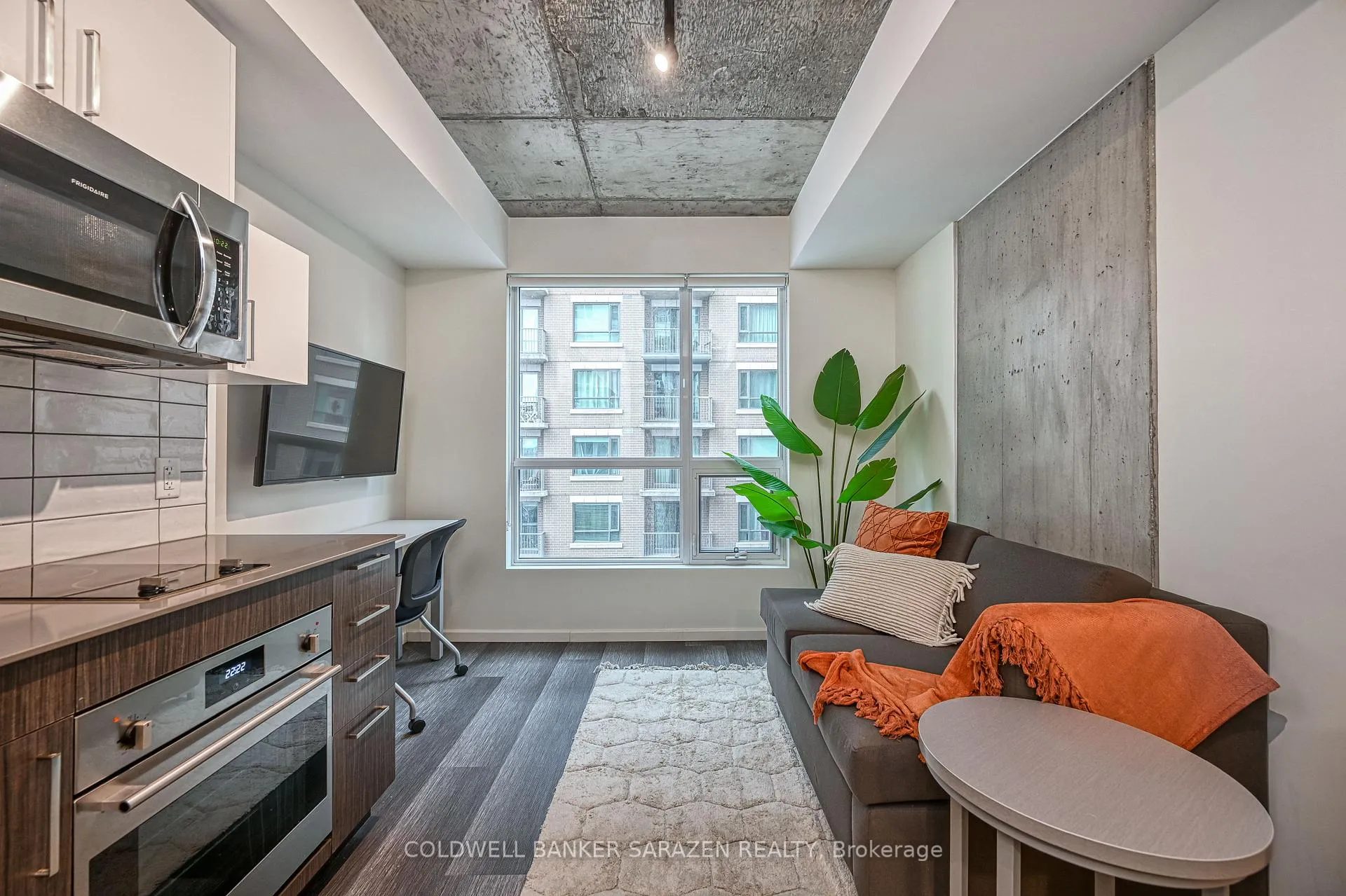 Photo 3 of Unit B607, 211 Besserer Street, Ottawa, Sandy Hill — HOMEH