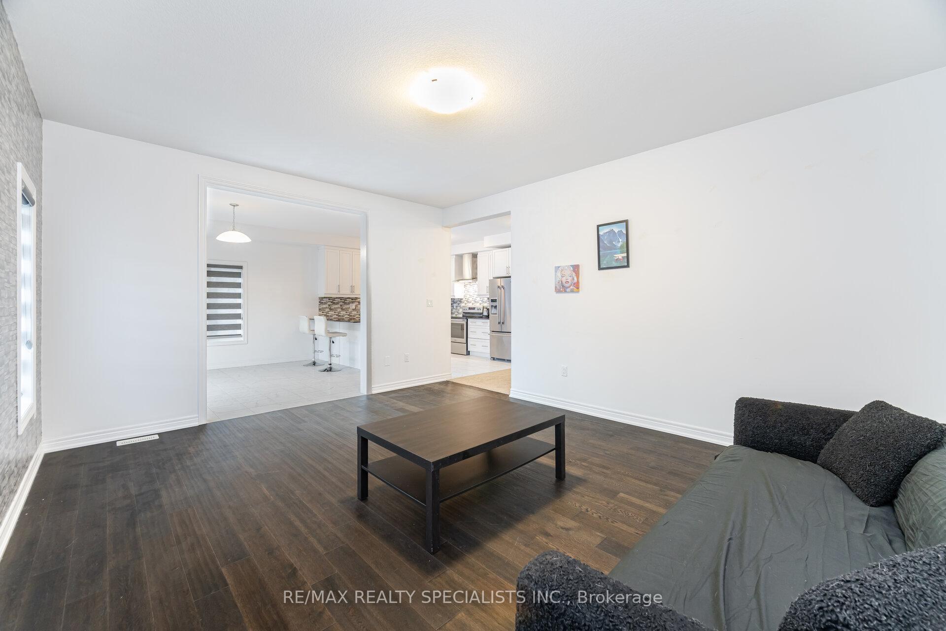 Photo 15 of 23 Mcgovern Lane, Brant, Paris — HOMEH