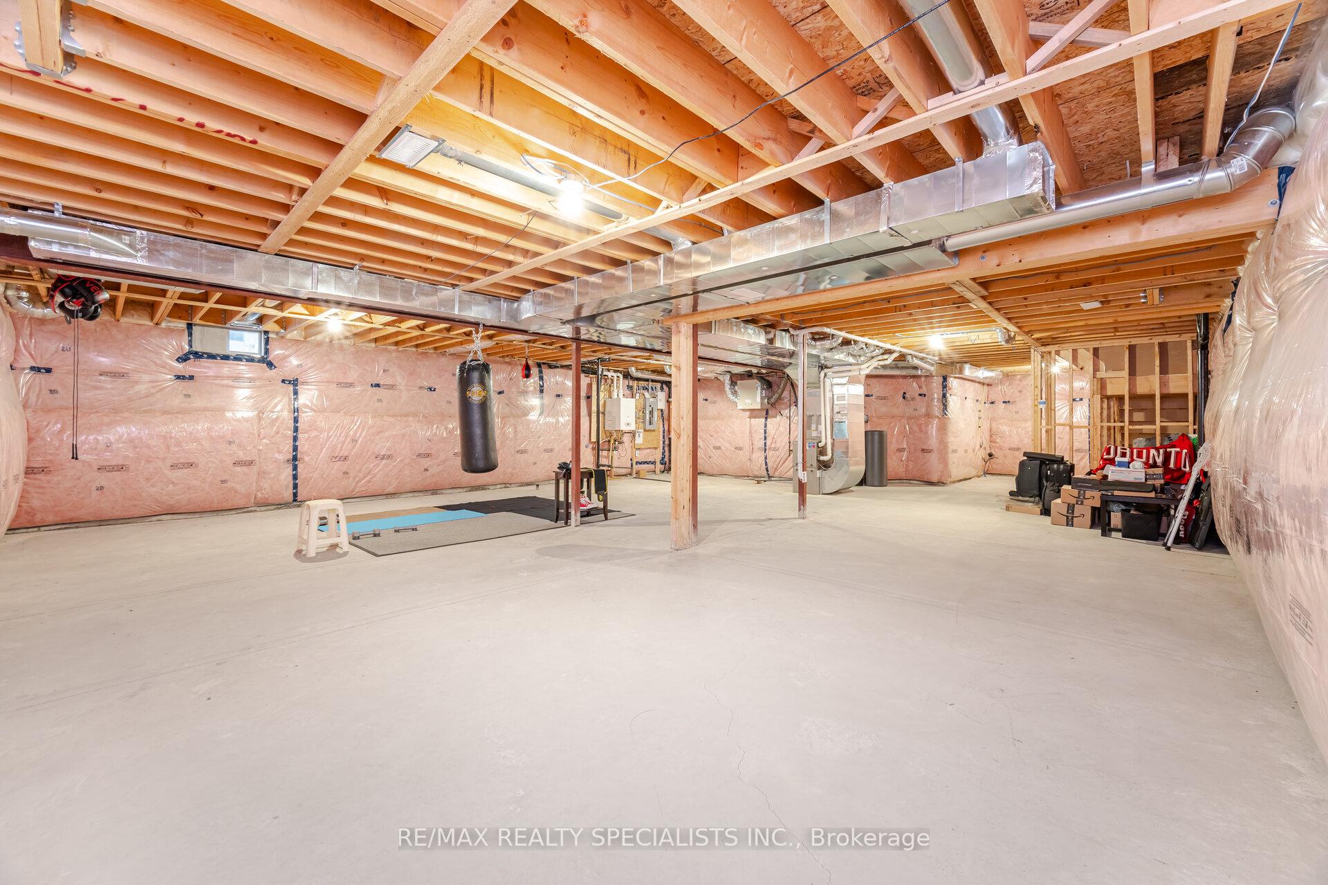 Photo 32 of 23 Mcgovern Lane, Brant, Paris — HOMEH