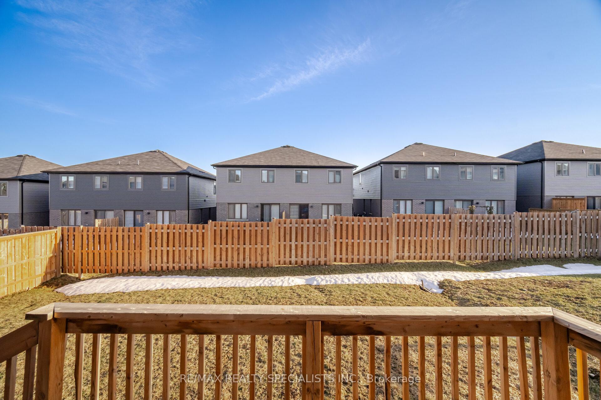 Photo 33 of 23 Mcgovern Lane, Brant, Paris — HOMEH
