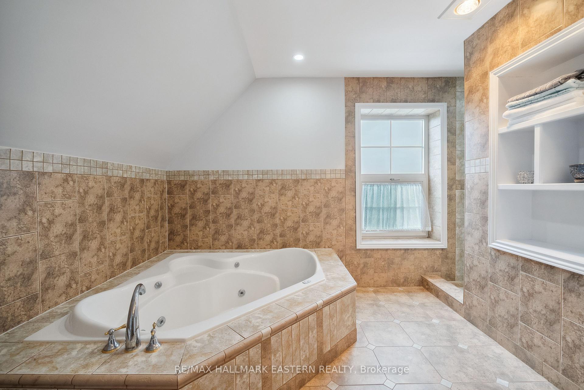 Photo 23 of 4 Filman Crescent, Cavan Monaghan, Cavan-Monaghan — HOMEH
