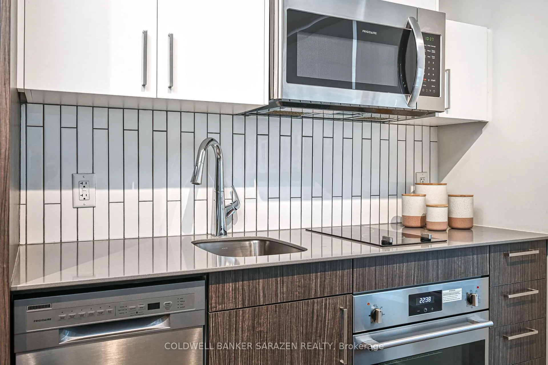 Photo 17 of Unit R1002, 211 Besserer Street, Ottawa, Sandy Hill — HOMEH