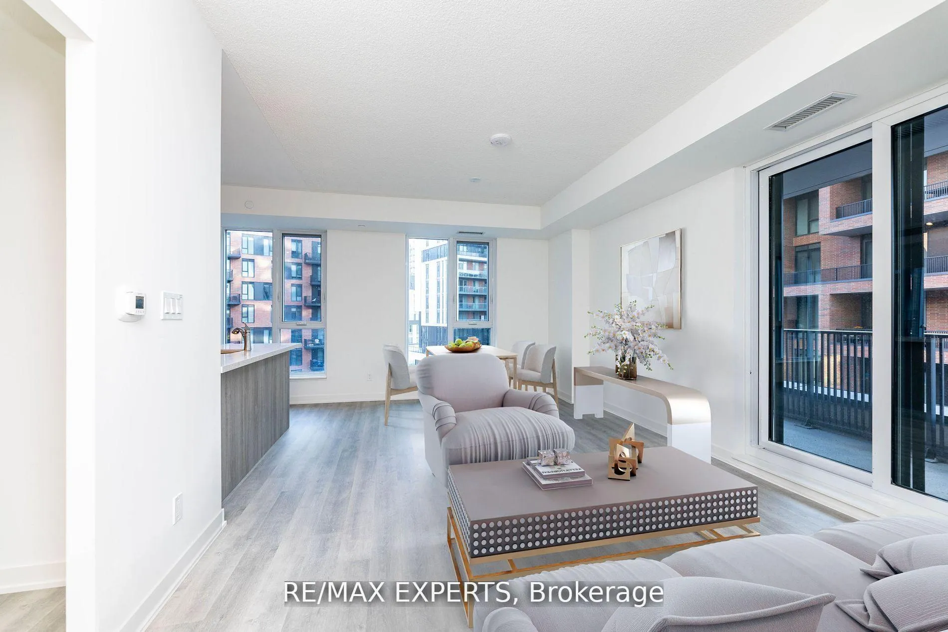 Photo 4 of Unit 608C, 38 Simcoe Promenade Circle, Markham, Unionville — HOMEH