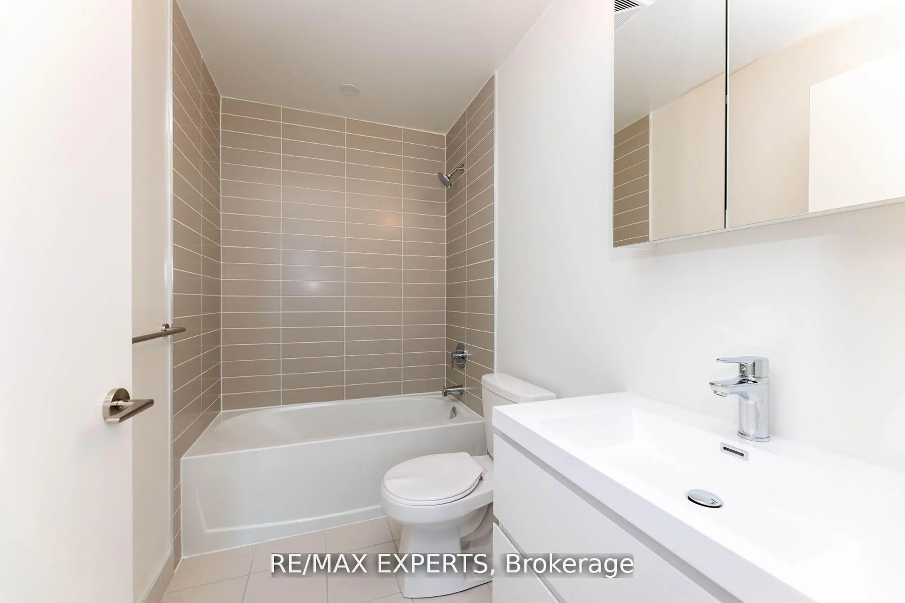 Photo 18 of Unit 608C, 38 Simcoe Promenade Circle, Markham, Unionville — HOMEH