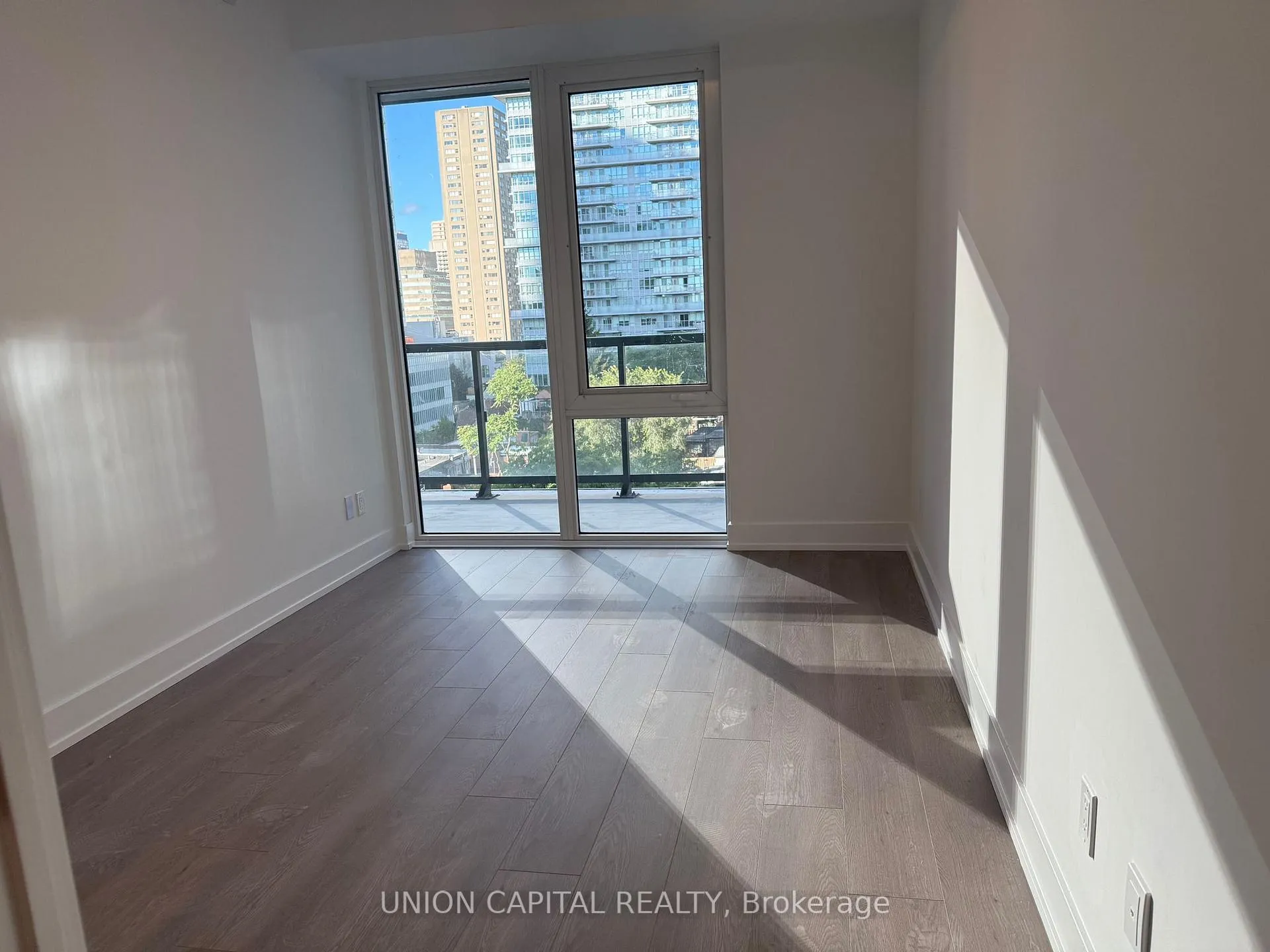 Photo 8 of Unit 521, 308 Jarvis Street, Toronto, Church-Yonge Corridor — HOMEH
