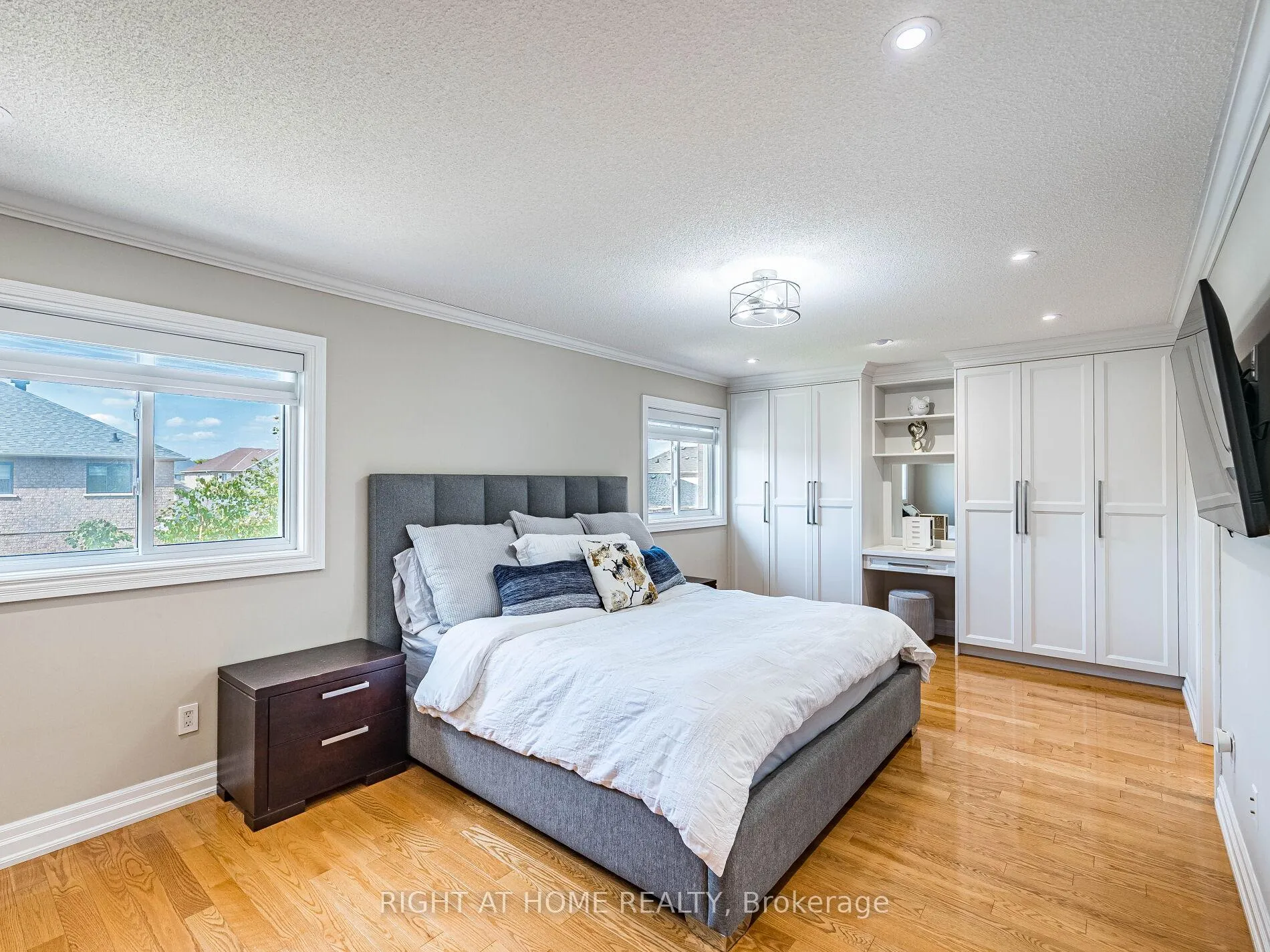 Photo 21 of 6 Berrycreek Drive, Brampton, Fletcher's Meadow — HOMEH