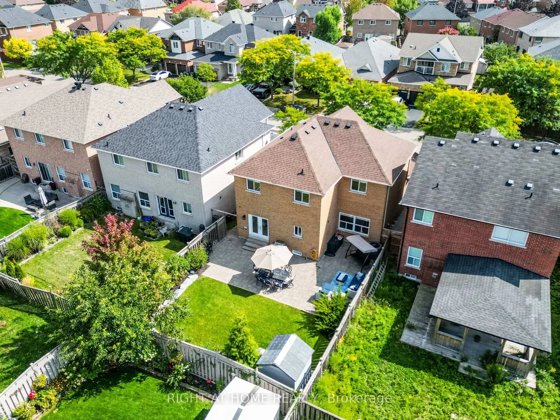 Photo 45 of 6 Berrycreek Drive, Brampton, Fletcher's Meadow — HOMEH
