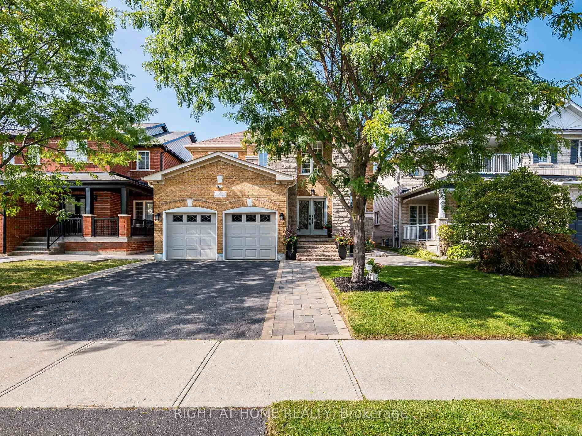 Photo 50 of 6 Berrycreek Drive, Brampton, Fletcher's Meadow — HOMEH