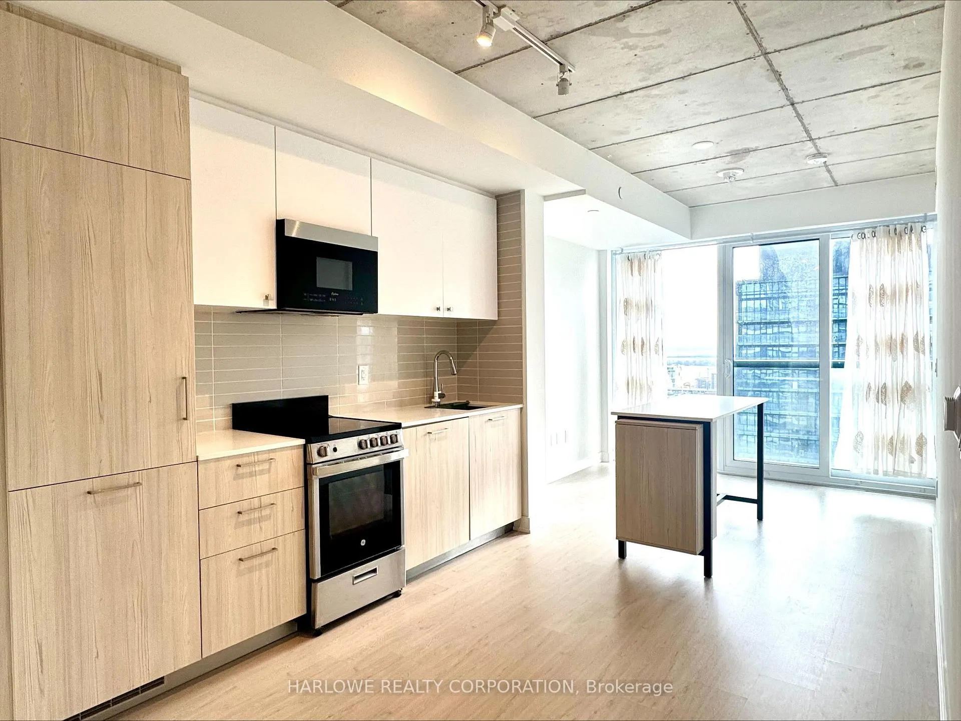 Photo 1 of Unit 3003, 65 Mutual Street, Toronto, Church-Yonge Corridor — HOMEH