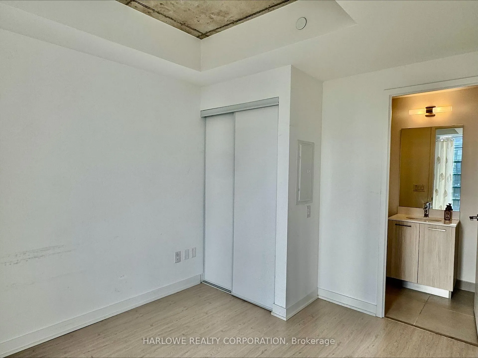 Photo 8 of Unit 3003, 65 Mutual Street, Toronto, Church-Yonge Corridor — HOMEH