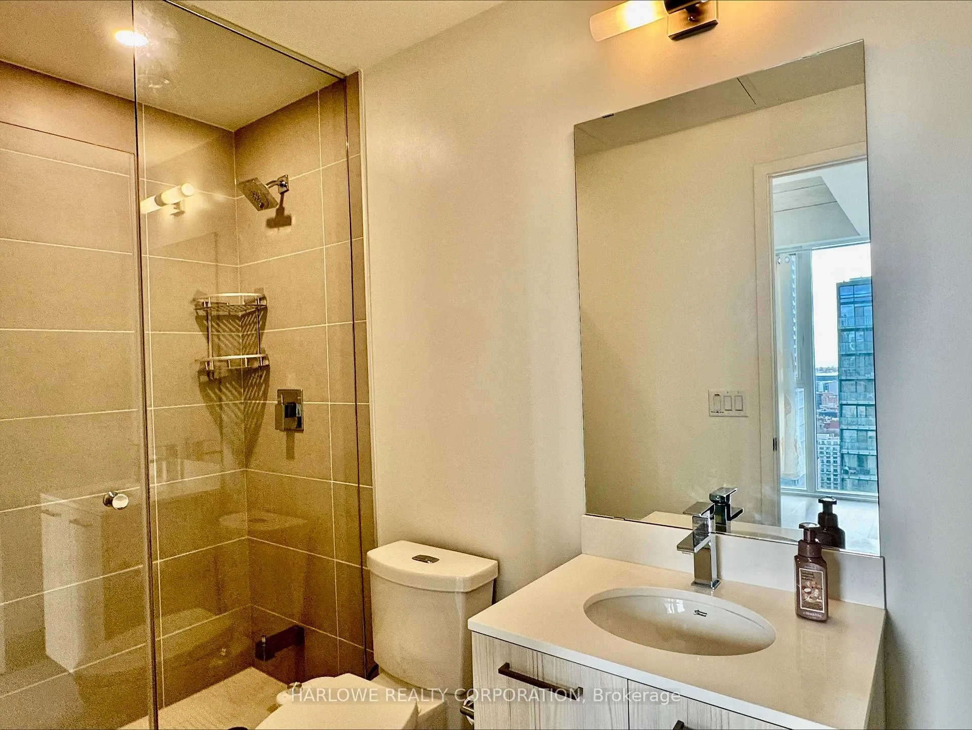 Photo 10 of Unit 3003, 65 Mutual Street, Toronto, Church-Yonge Corridor — HOMEH