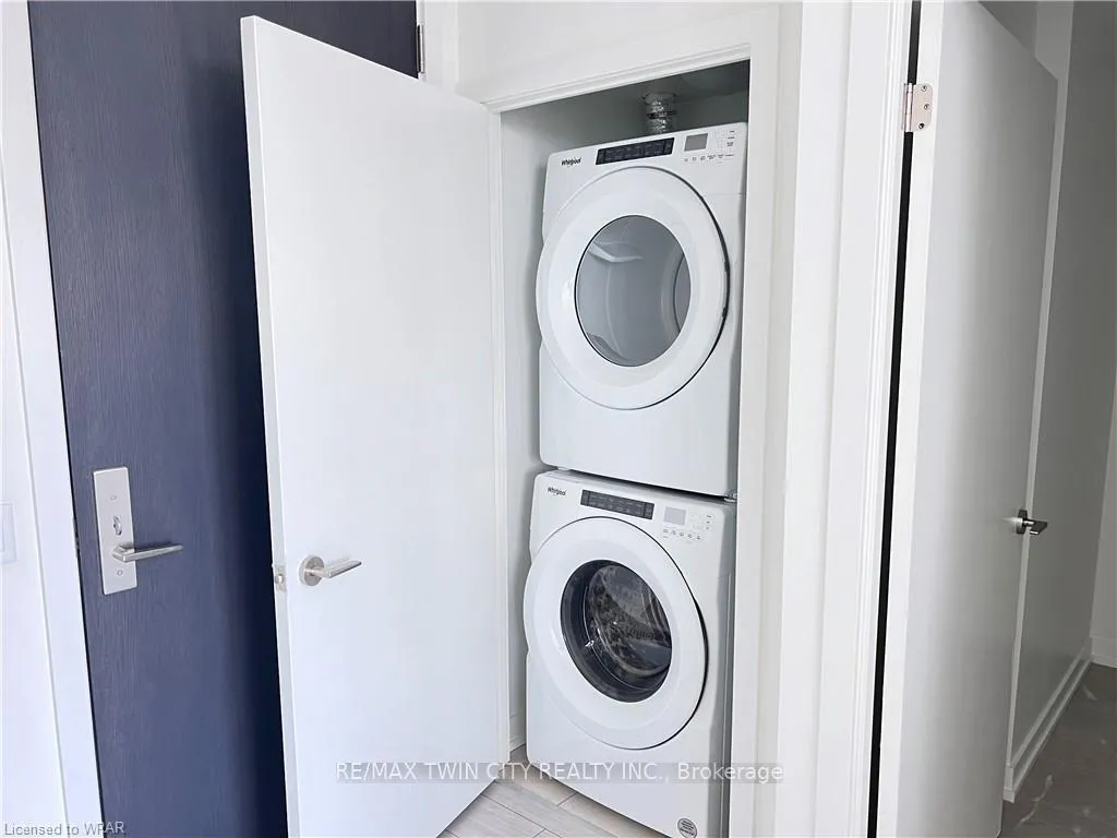 Photo 15 of Unit 2510, 55 Duke Street, Kitchener — HOMEH