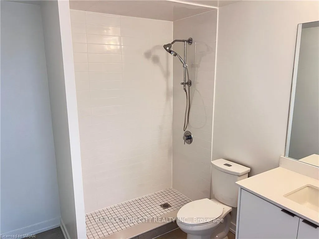 Photo 16 of Unit 2510, 55 Duke Street, Kitchener — HOMEH