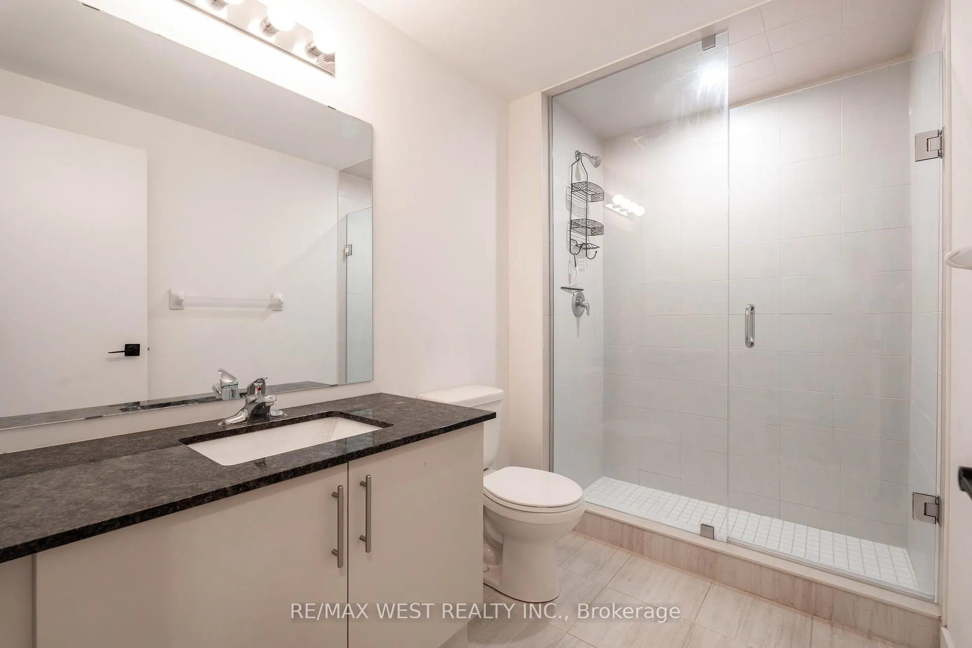 Photo 13 of Unit 305, 1 Chef Lane, Barrie, Innis-Shore — HOMEH