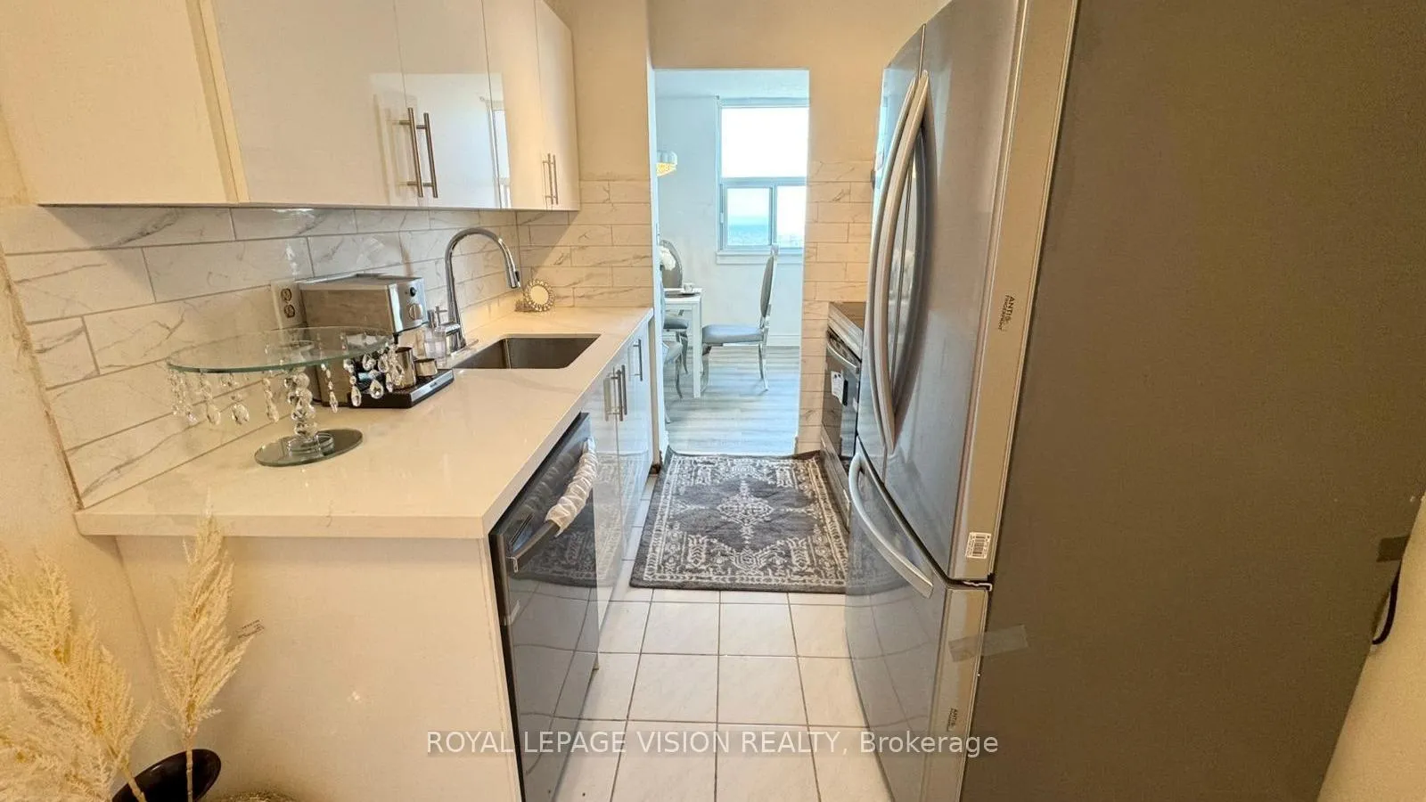 Photo 6 of Unit 3605, 3 Massey Square, Toronto, Crescent Town — HOMEH