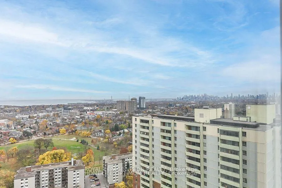 Photo 19 of Unit 3605, 3 Massey Square, Toronto, Crescent Town — HOMEH