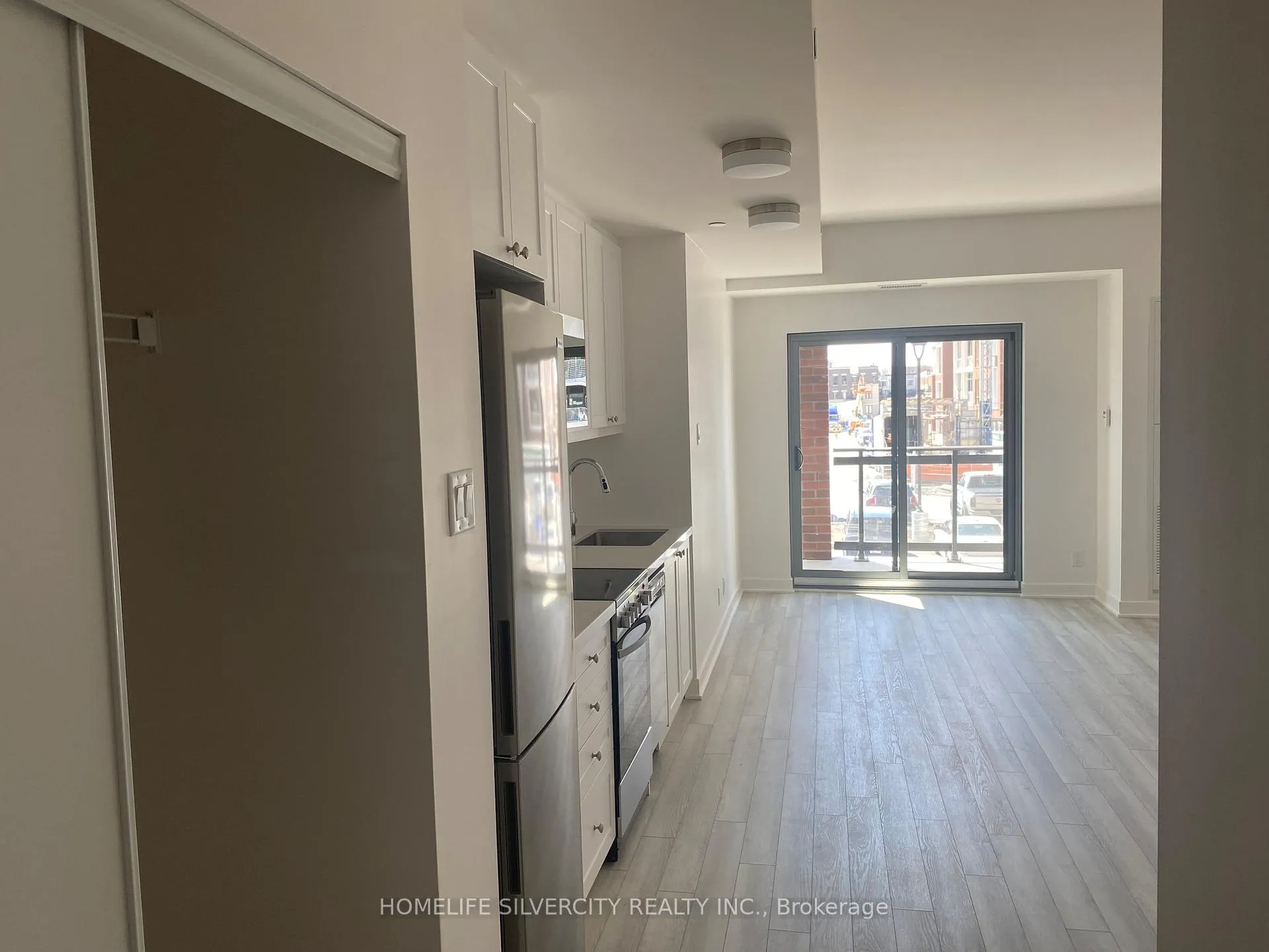 Photo 4 of Unit #201, 55 Clarington Boulevard, Clarington, Bowmanville — HOMEH