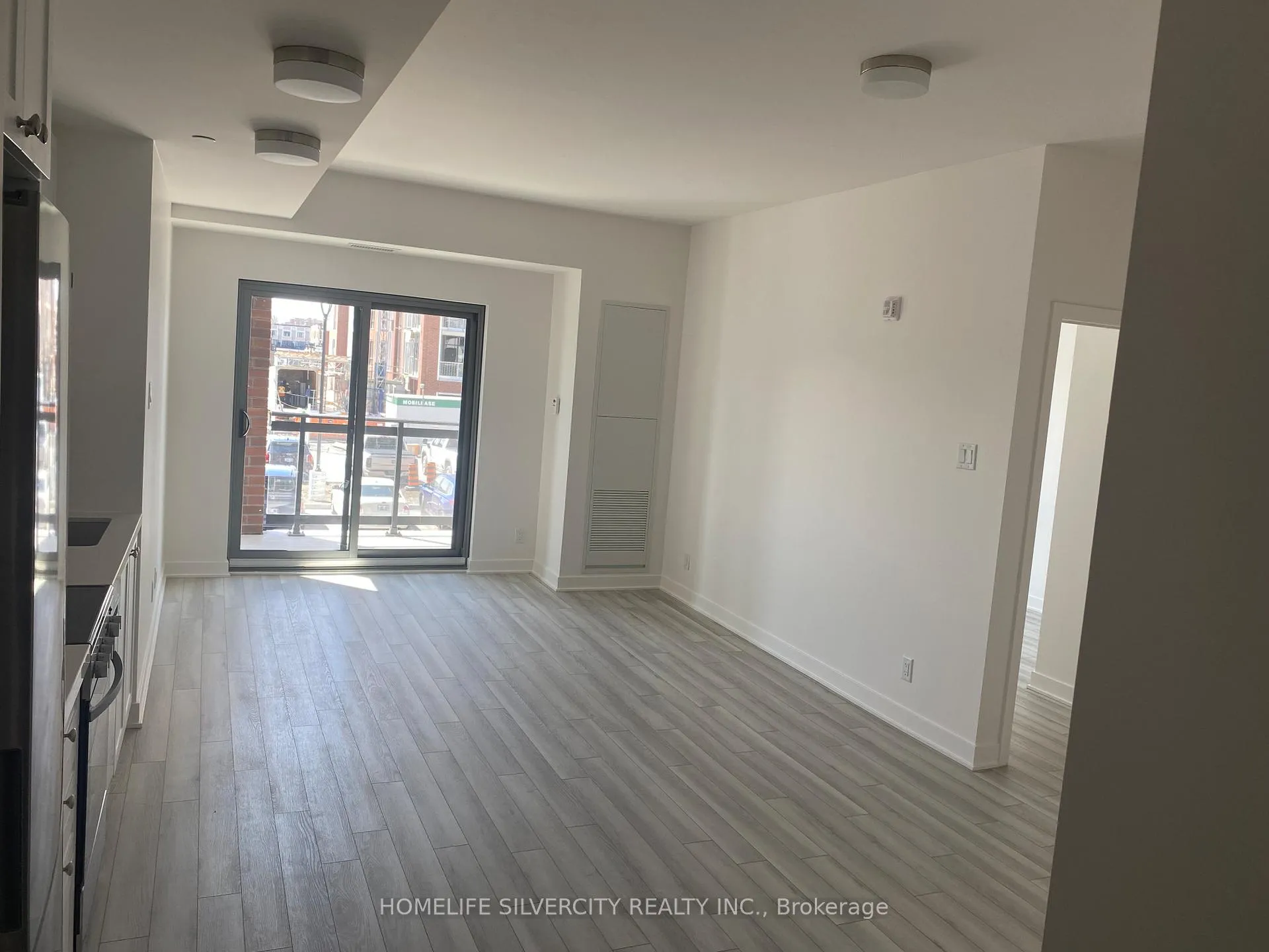 Photo 7 of Unit #201, 55 Clarington Boulevard, Clarington, Bowmanville — HOMEH