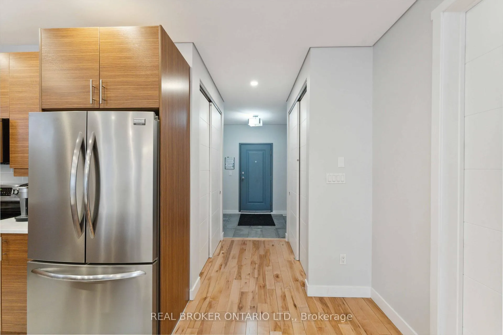 Photo 3 of Unit 2, 36 Ontario Street, Ottawa, Overbrook — HOMEH