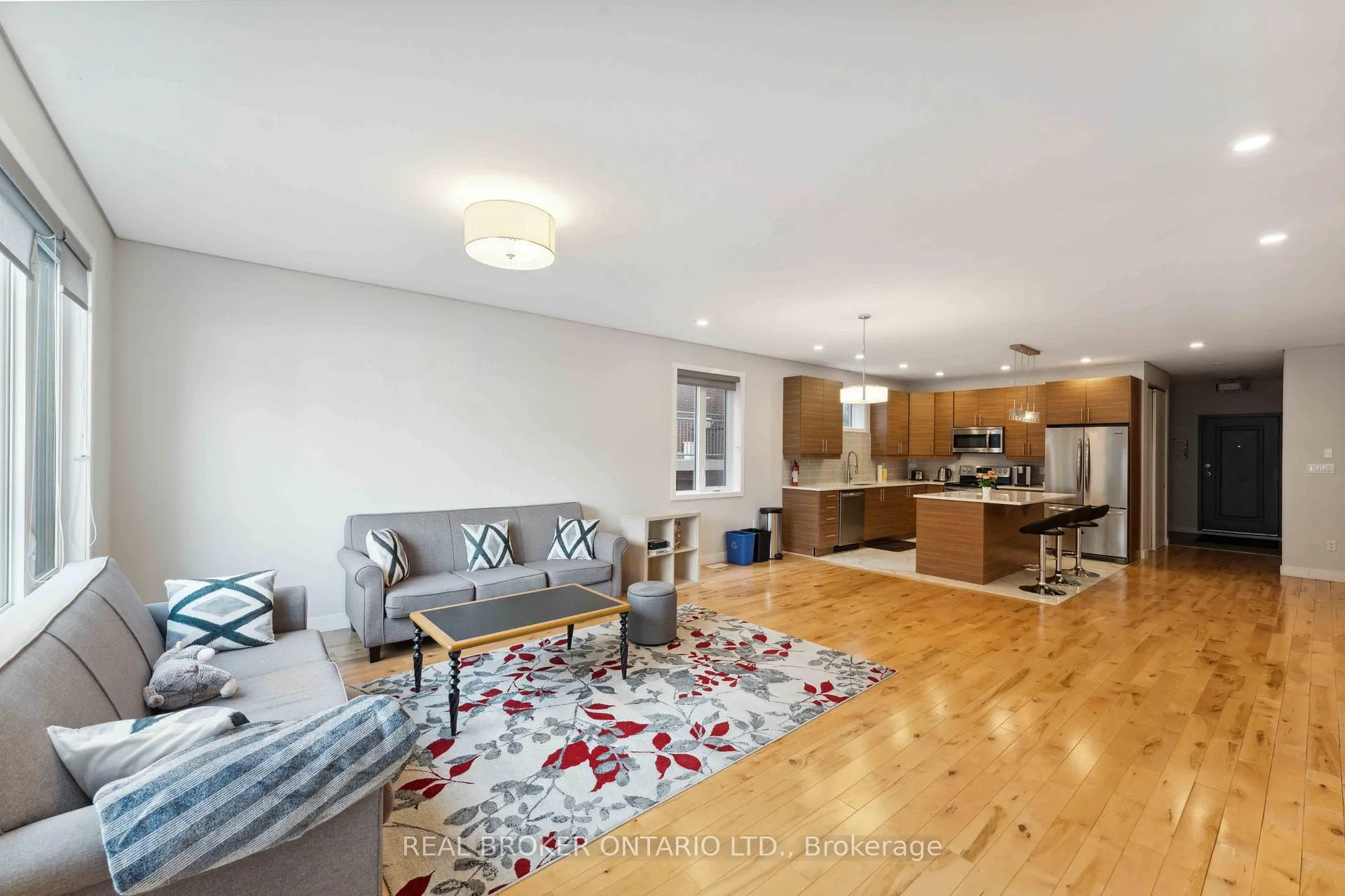 Photo 5 of Unit 2, 36 Ontario Street, Ottawa, Overbrook — HOMEH