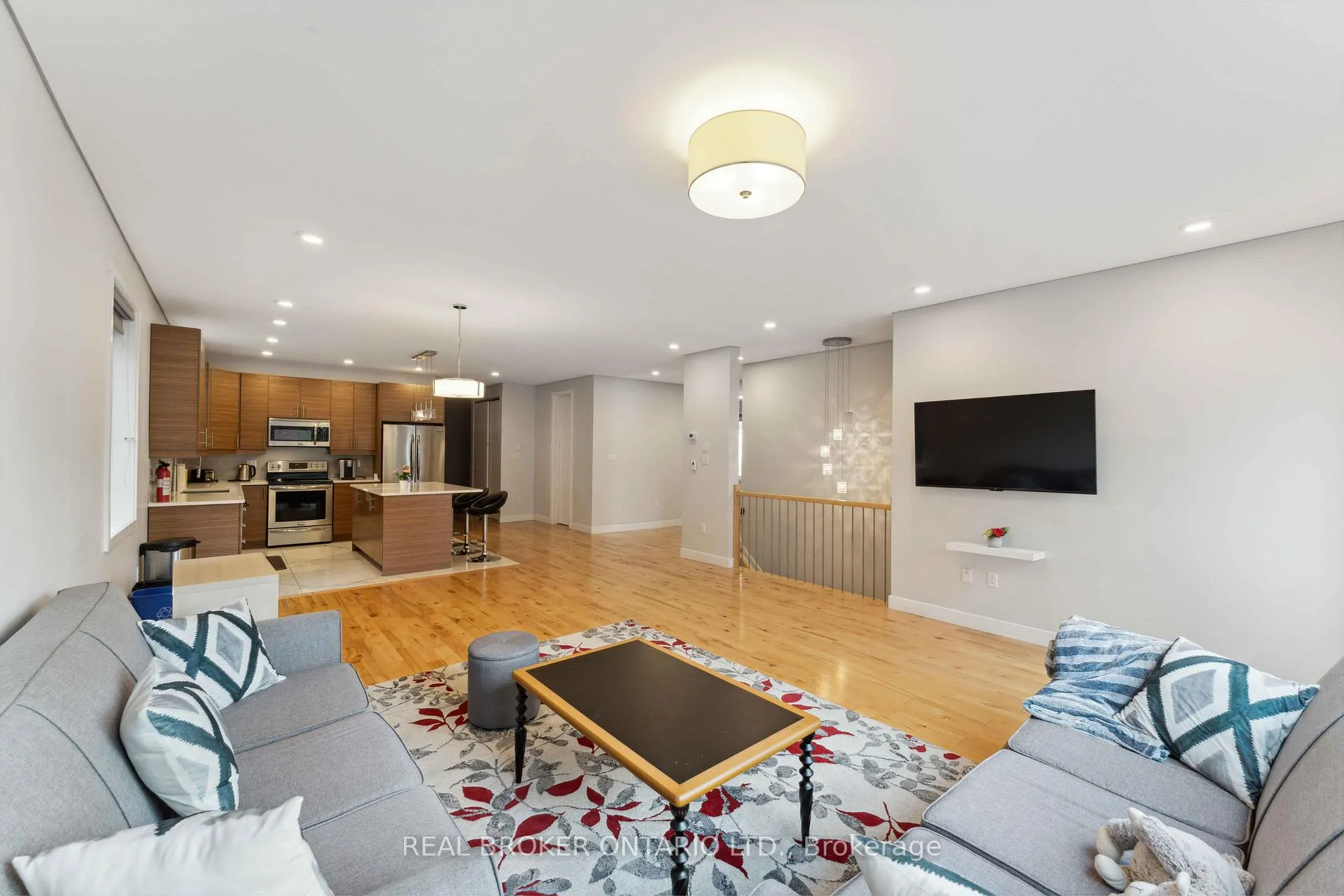 Photo 6 of Unit 2, 36 Ontario Street, Ottawa, Overbrook — HOMEH