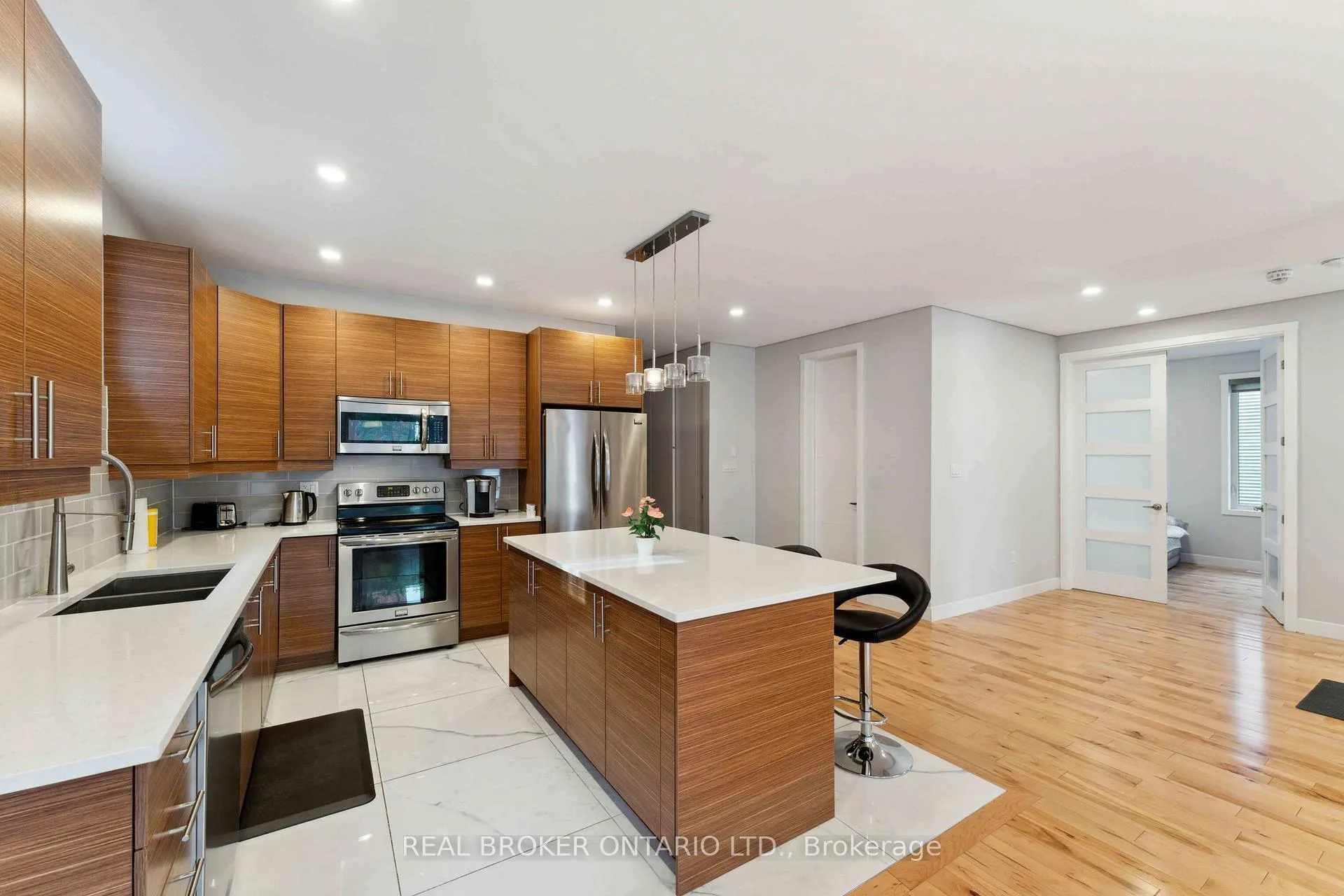 Photo 7 of Unit 2, 36 Ontario Street, Ottawa, Overbrook — HOMEH
