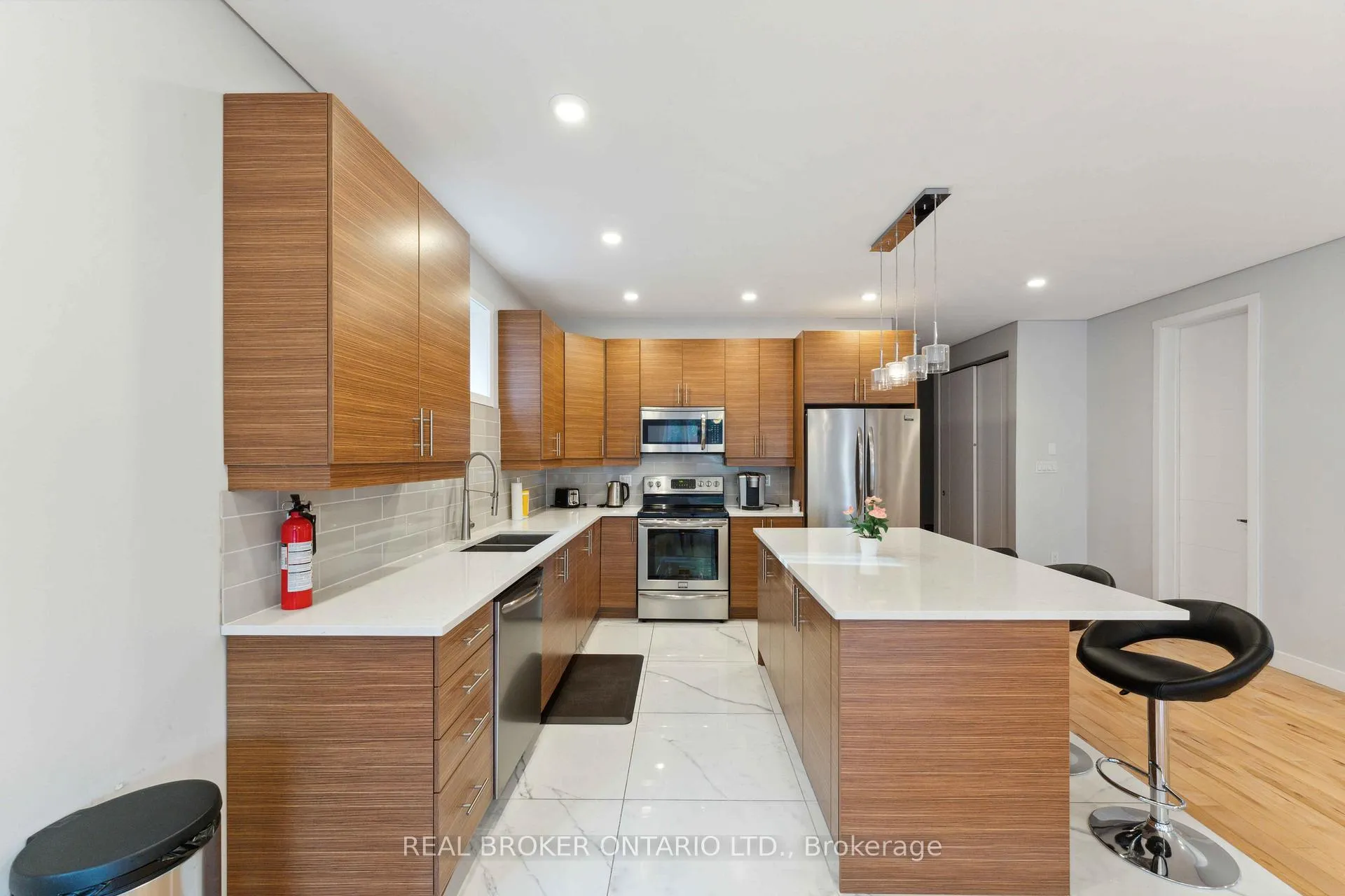 Photo 8 of Unit 2, 36 Ontario Street, Ottawa, Overbrook — HOMEH