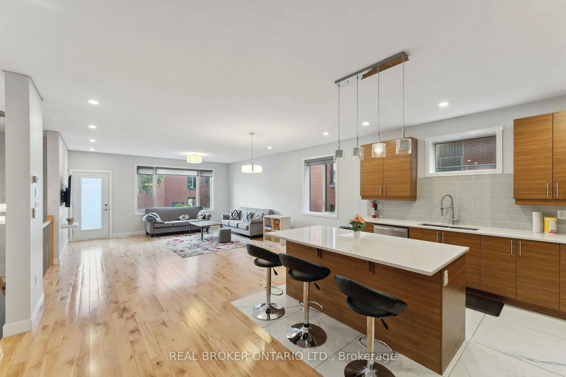 Photo 15 of Unit 2, 36 Ontario Street, Ottawa, Overbrook — HOMEH