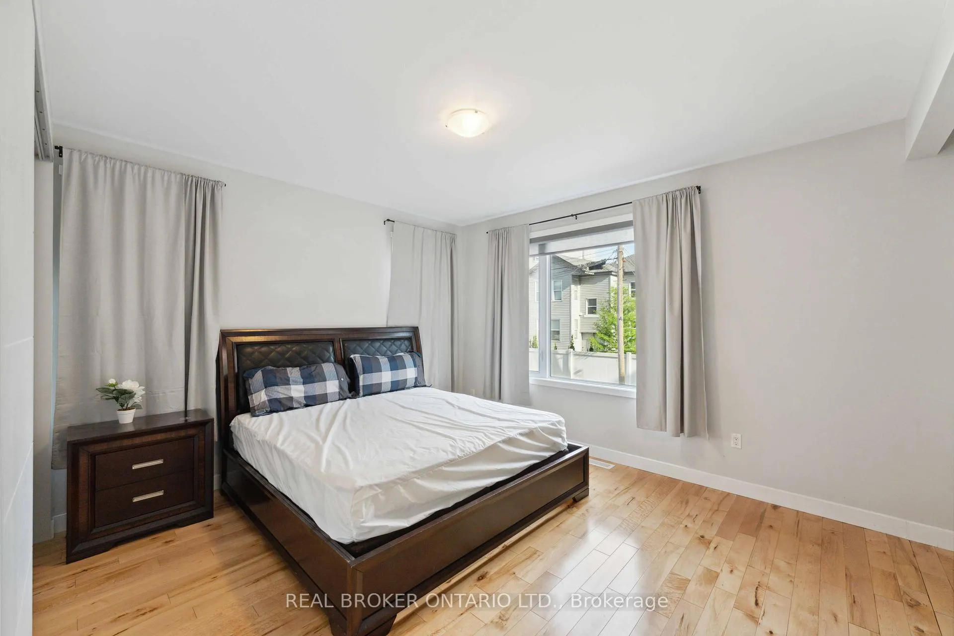 Photo 19 of Unit 2, 36 Ontario Street, Ottawa, Overbrook — HOMEH