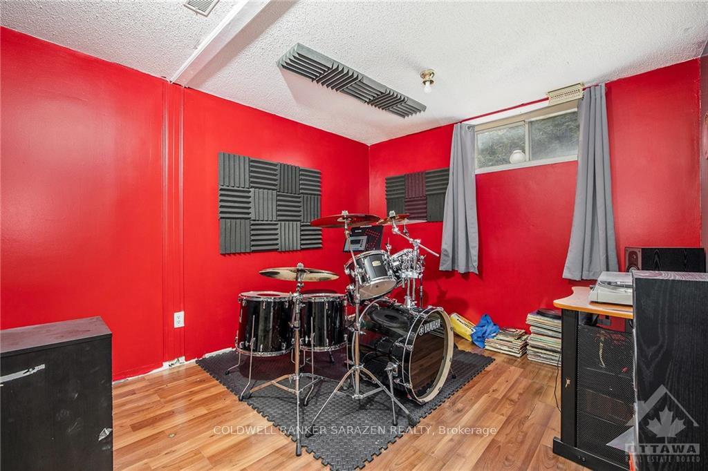 Photo 18 of 196 Macmillan Lane, Ottawa, Constance Bay — HOMEH