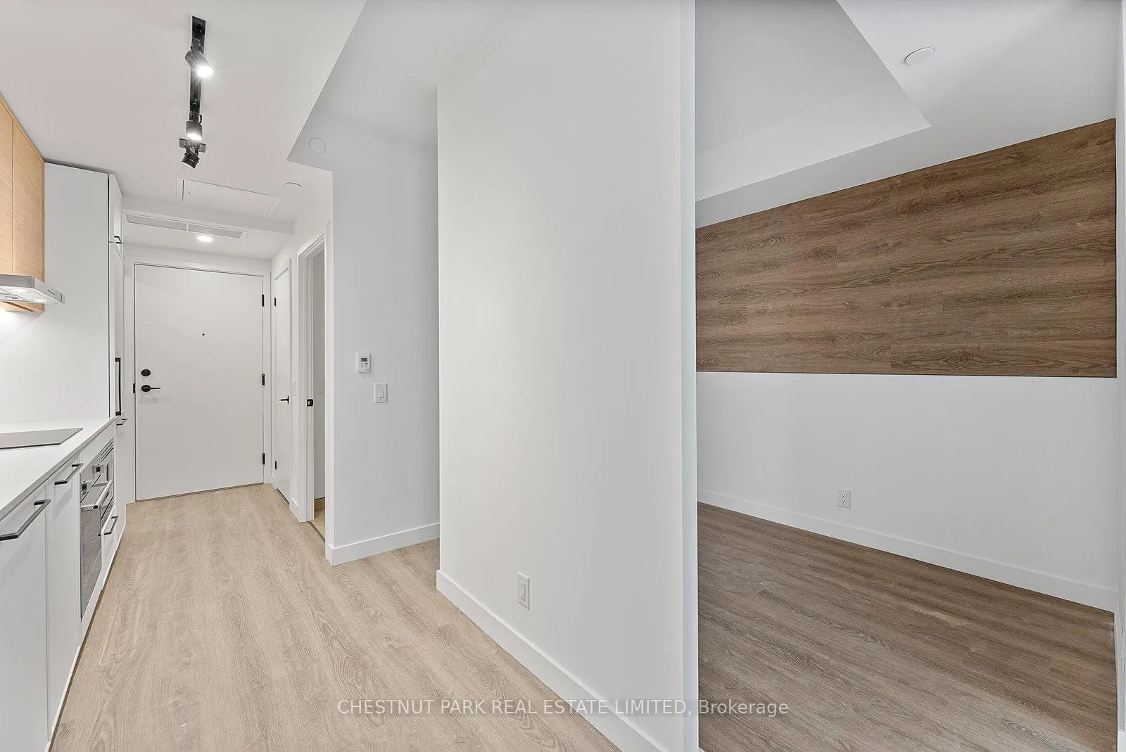 Photo 9 of Unit 403, 1050 Eastern Avenue, Toronto, Greenwood-Coxwell — HOMEH