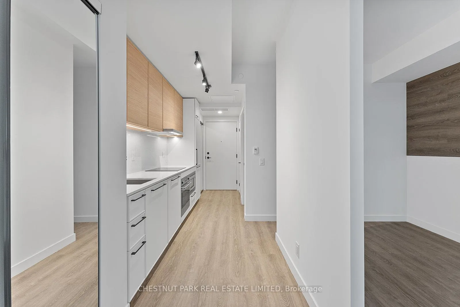 Photo 10 of Unit 403, 1050 Eastern Avenue, Toronto, Greenwood-Coxwell — HOMEH