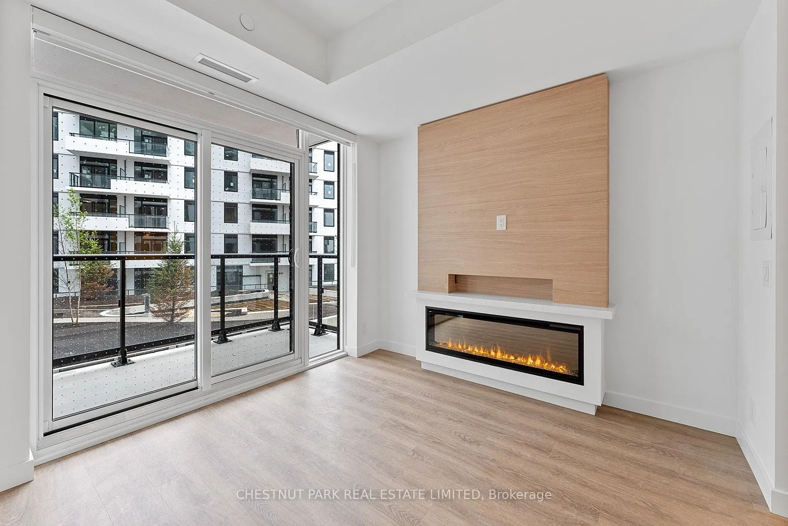 Photo 13 of Unit 403, 1050 Eastern Avenue, Toronto, Greenwood-Coxwell — HOMEH
