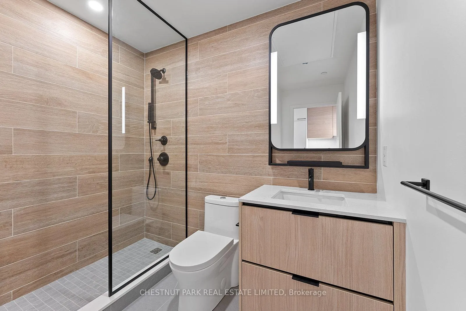 Photo 20 of Unit 403, 1050 Eastern Avenue, Toronto, Greenwood-Coxwell — HOMEH