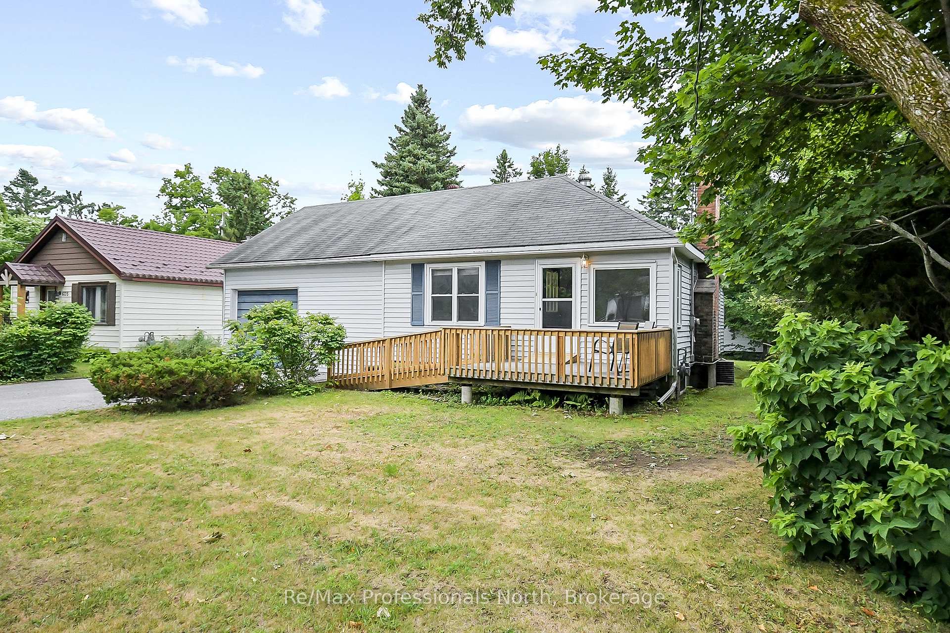 Photo 27 of 655 Mary Street N, Gravenhurst, Muskoka (S) — HOMEH