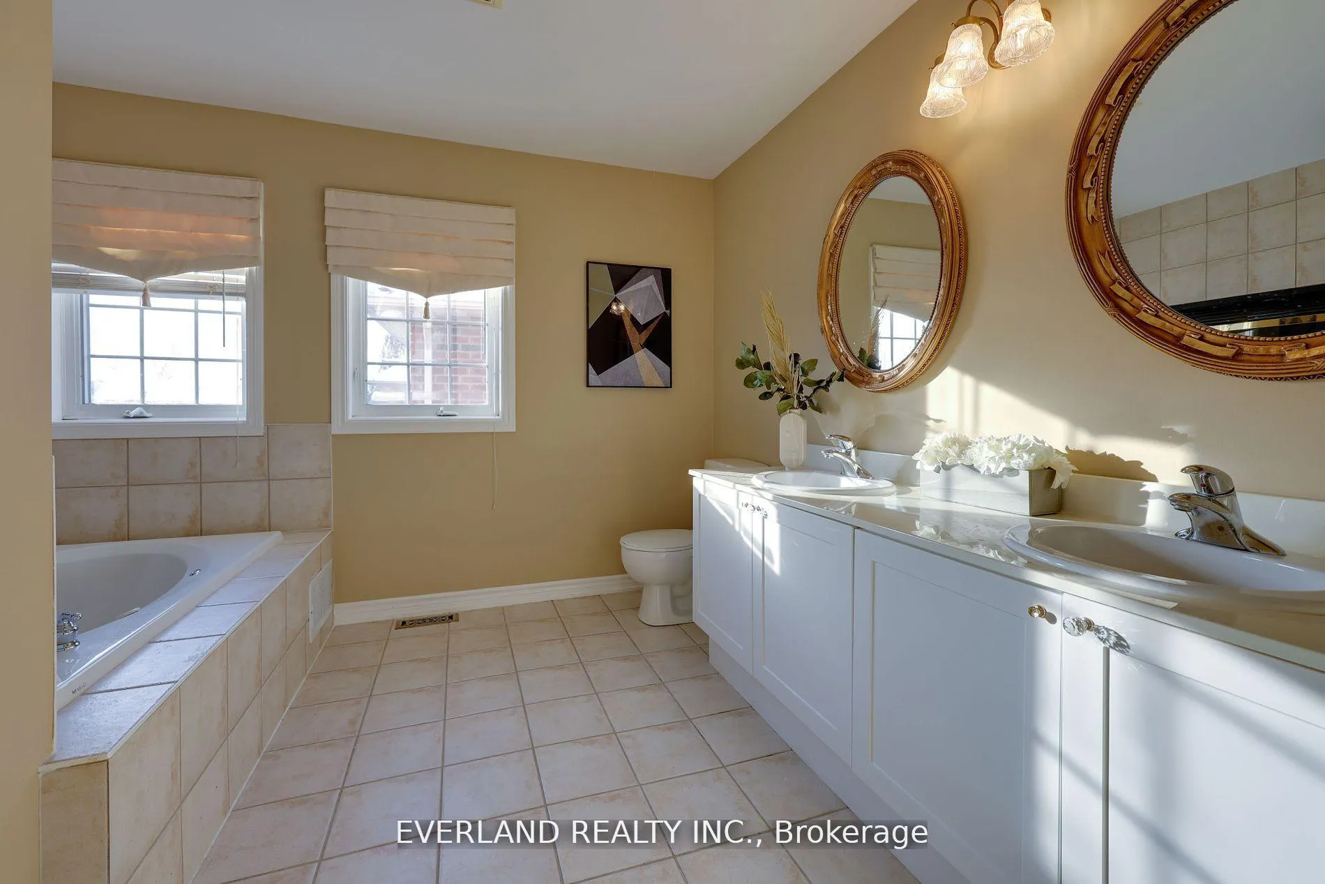 Photo 17 of 9 Woodgrove Trail S, Markham, Angus Glen — HOMEH